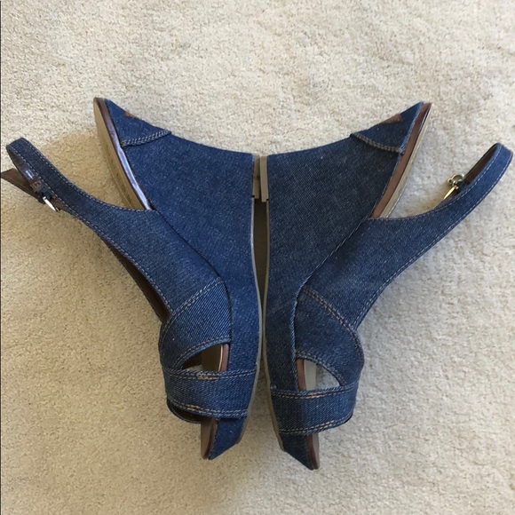 Guess denim sandals 91/2. - Picture 2 of 6